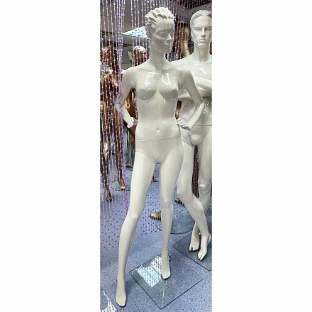 Манекен женский RACHEL/MP6 RAL 9010+лак с ресницами (Выставочный образец)
